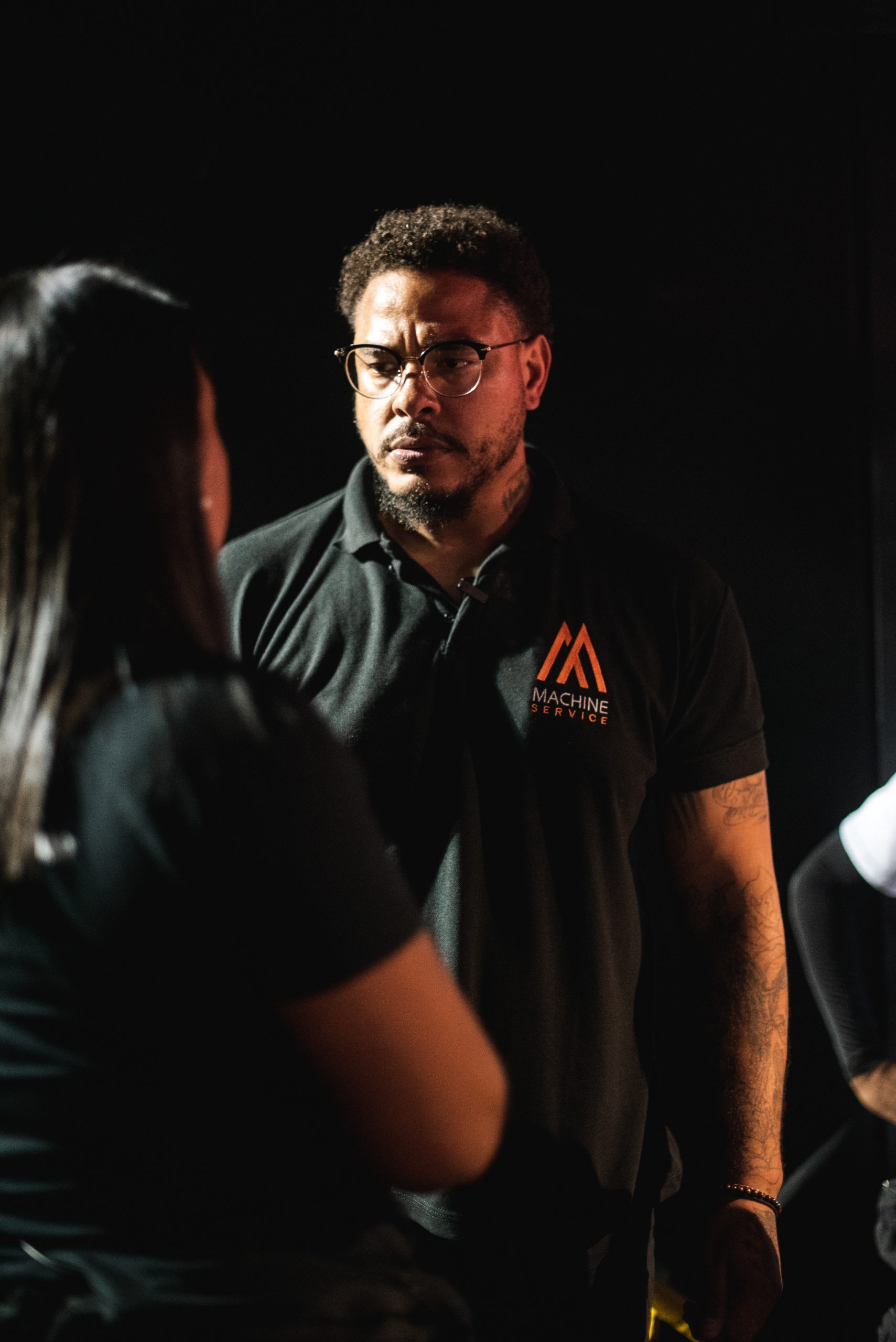 Equipe Machine QAP em operação de segurança em evento noturno